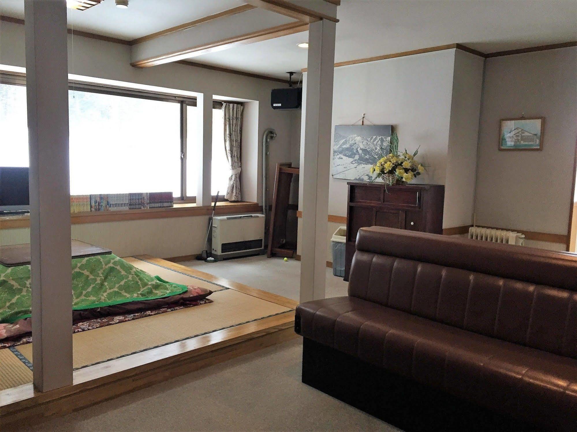 Araya Ryokan Hakuba Exterior photo